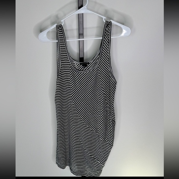 Theory Black and White Asymmetrical Tank Top - Picture 2 of 8